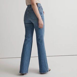 Madewell The Curvy Perfect Vintage Flare Jean, size 30 NWT